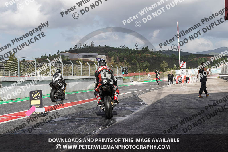 motorbikes;no limits;peter wileman photography;portimao;portugal;trackday digital images